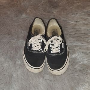 Vans black sneaker size 8